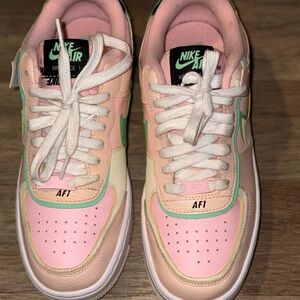 Nike AF1 SHADOW ARCTIC PUNCH